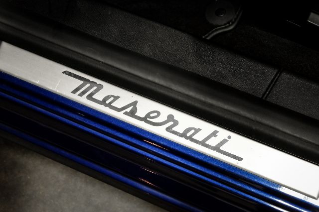 Pre-Owned 2017 Maserati Ghibli S PREMIUM PACKAGE MICA PAINT DARK MIRROR HIGH GLOSS INTERIOR TRIM
